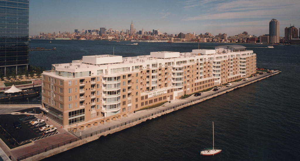 The Pier Apartments 1 Harborside Place BAMCO Inc.